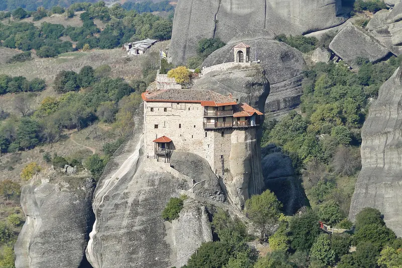 Classical Greece: Meteora, Delphi & Olympia photo 3