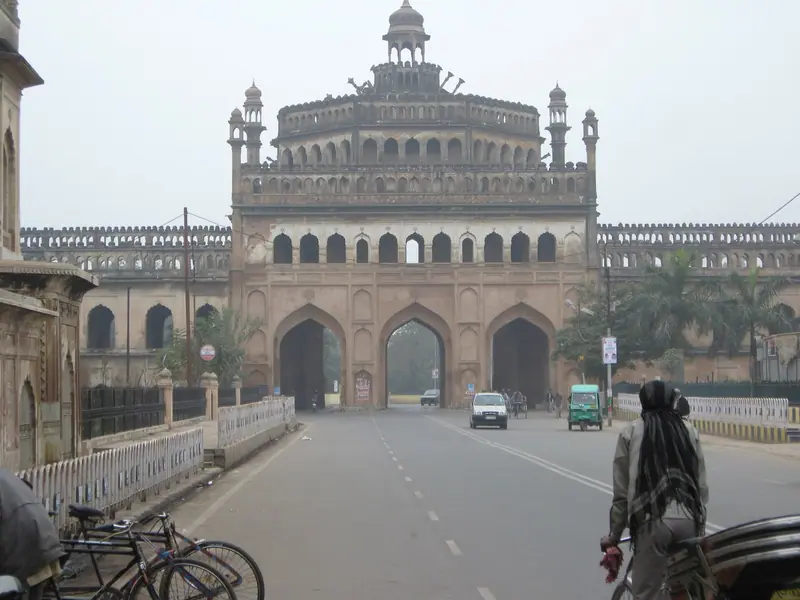 Lucknow holiday packages