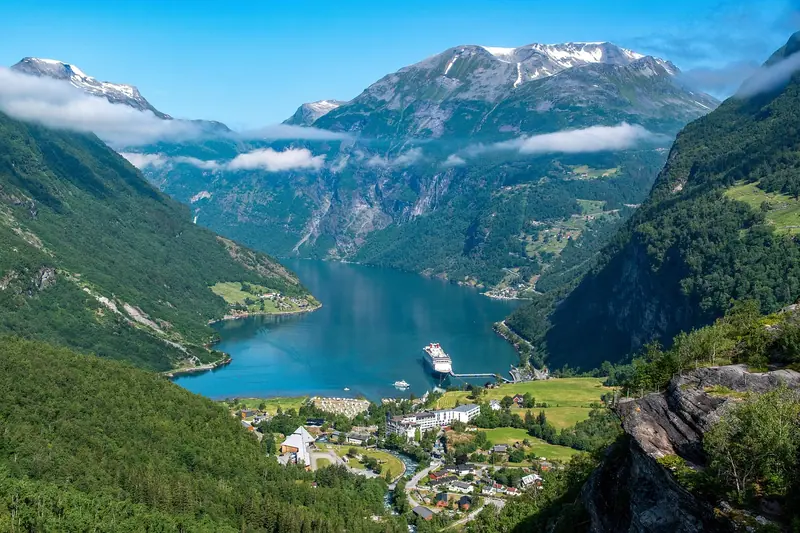 Northern Europe holiday packages