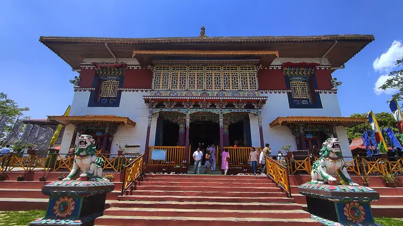 Pelling holiday packages