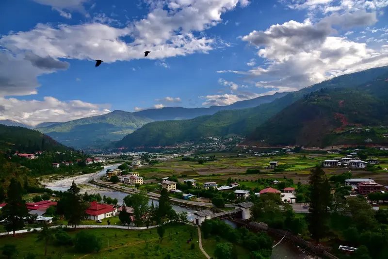 Bhutan by Road via Bagdogra – Phuentsholing, Thimphu, Punakha & Paro 9D/8N photo 3