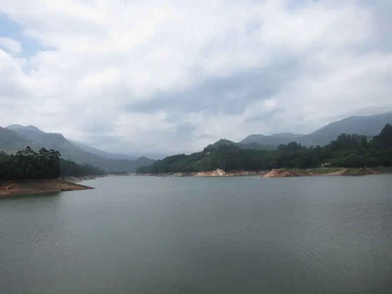 Kerala with Houseboat – Munnar, Thekkady, Kumarakom & Alleppey 6D/5N photo 3