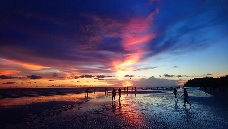Hot Springs to White Sands: Pampanga & Boracay 6D/5N - 6 days holiday package