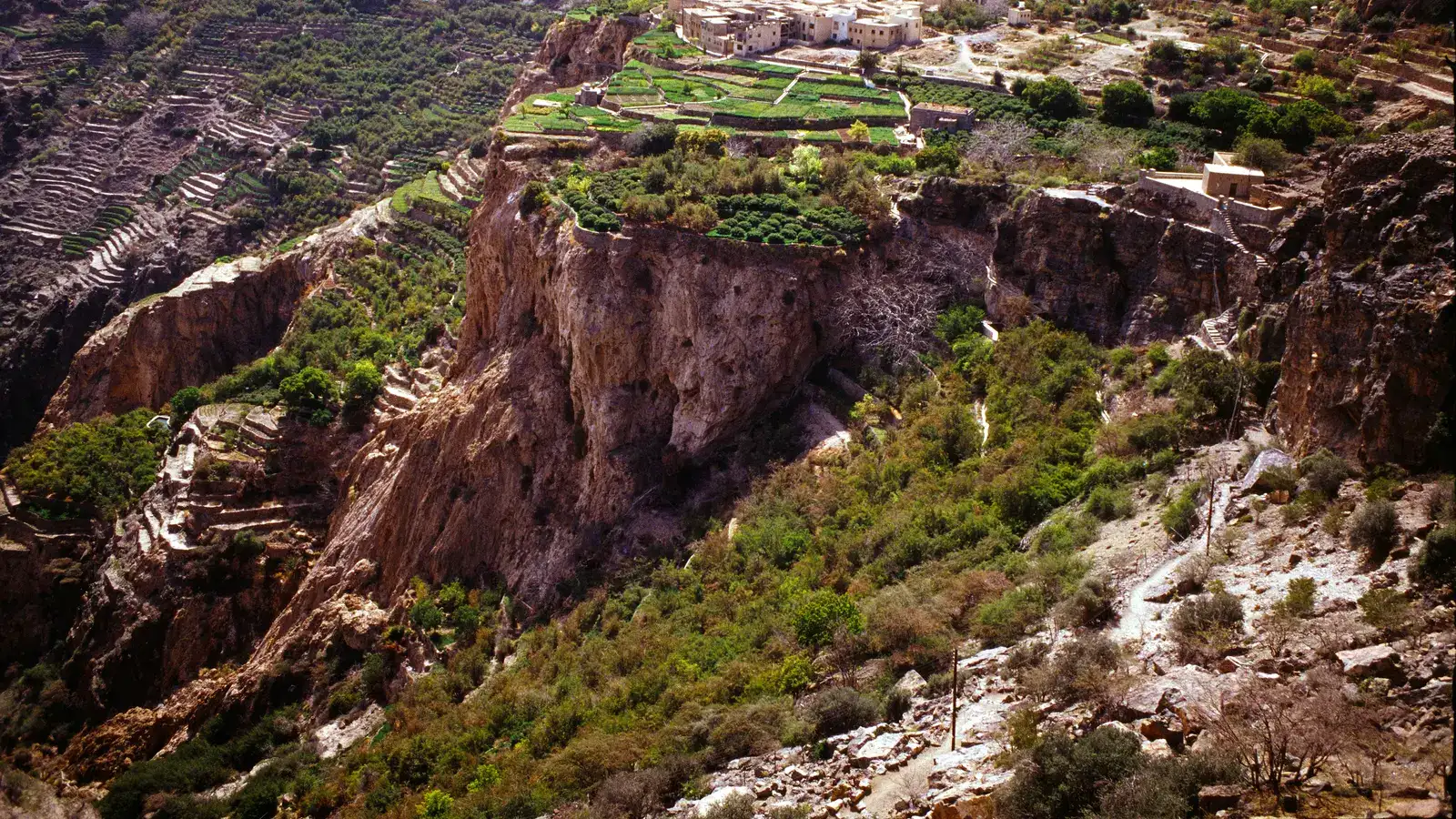 Jebel Akhdar Mountain Retreat 4D/3N - 4 days holiday package