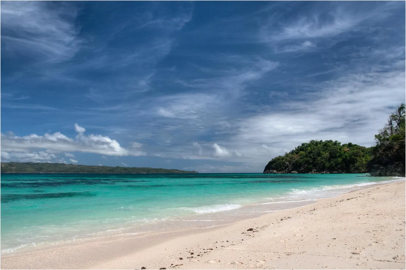 Boracay Beach Break: Island Hopping Express 3D/2N - 3 days holiday package