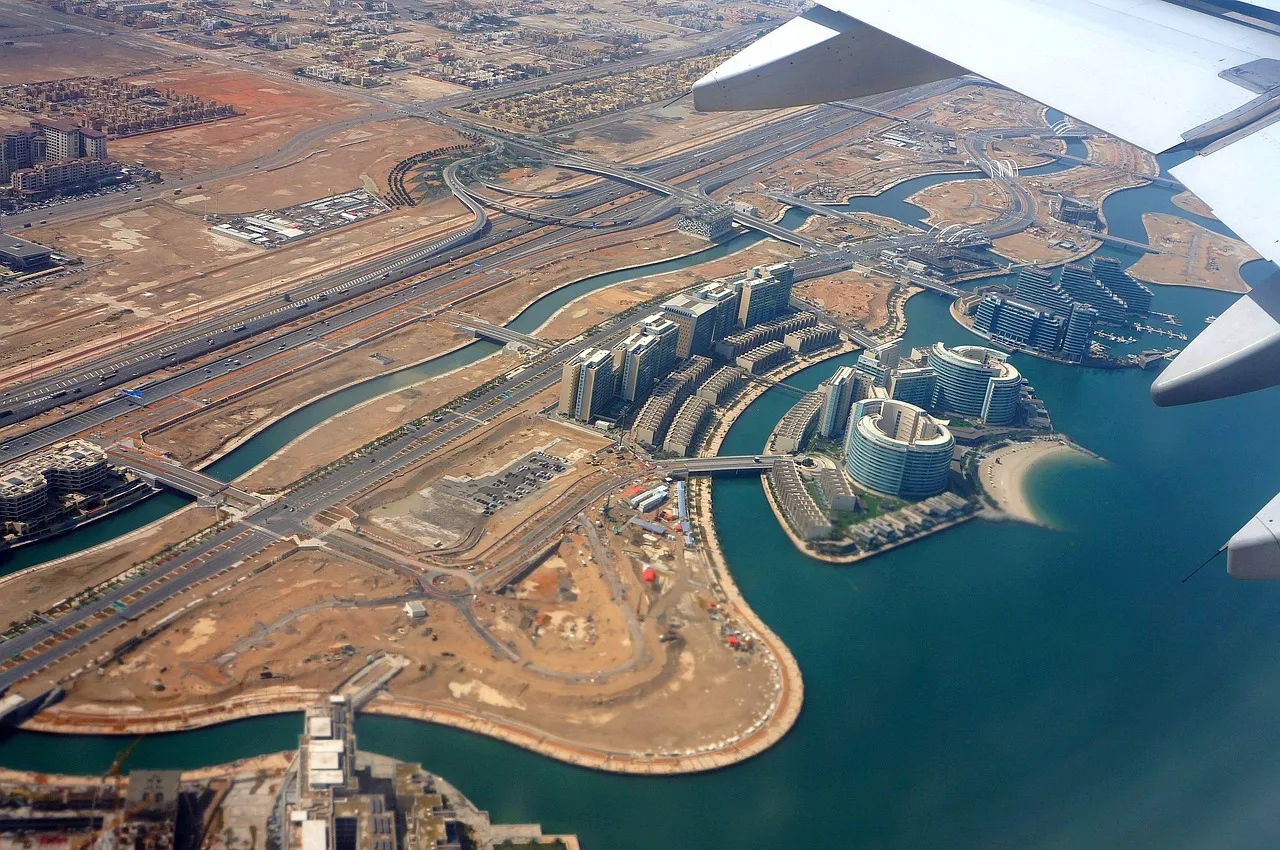 Abu Dhabi Yas Island Family Fun 5D/4N - 5 days holiday package