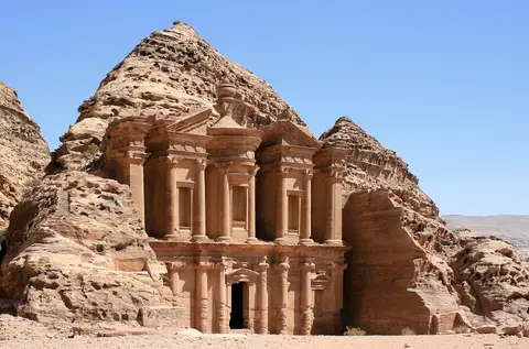 Jordan Discovery – Petra, Wadi Rum & Dead Sea 5D/4N — Jordan tour package