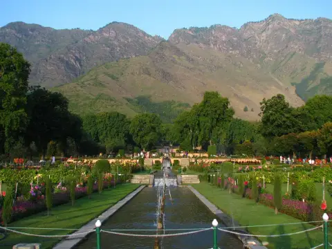 Heaven on Earth – Srinagar, Pahalgam & Gulmarg 6D/5N — Kashmir tour package